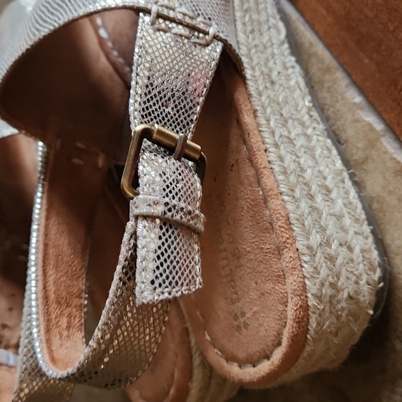Naturalizer womans praline gold wedge sandal size 8.5 - Picture 5 of 12